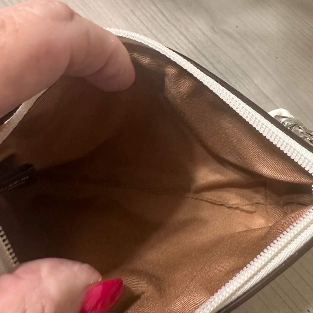 Coach Beige and Cream Signature Wristlet - Picture 4 of 6